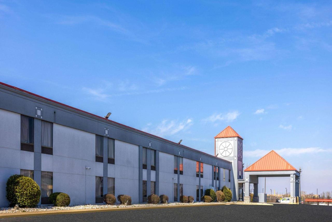 Baymont By Wyndham Lavergne La Vergne Exterior photo